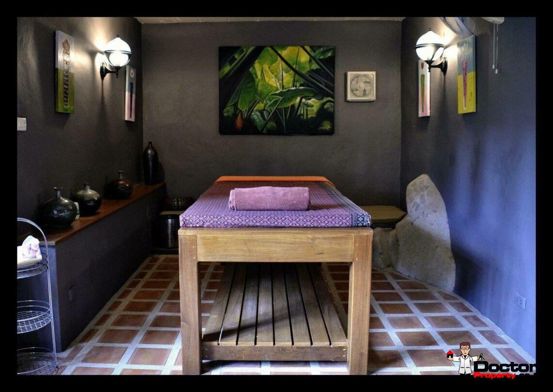 Fantastic Thai Style 6 Bedroom Villa in Bang Makham – Koh Samui – For Sale