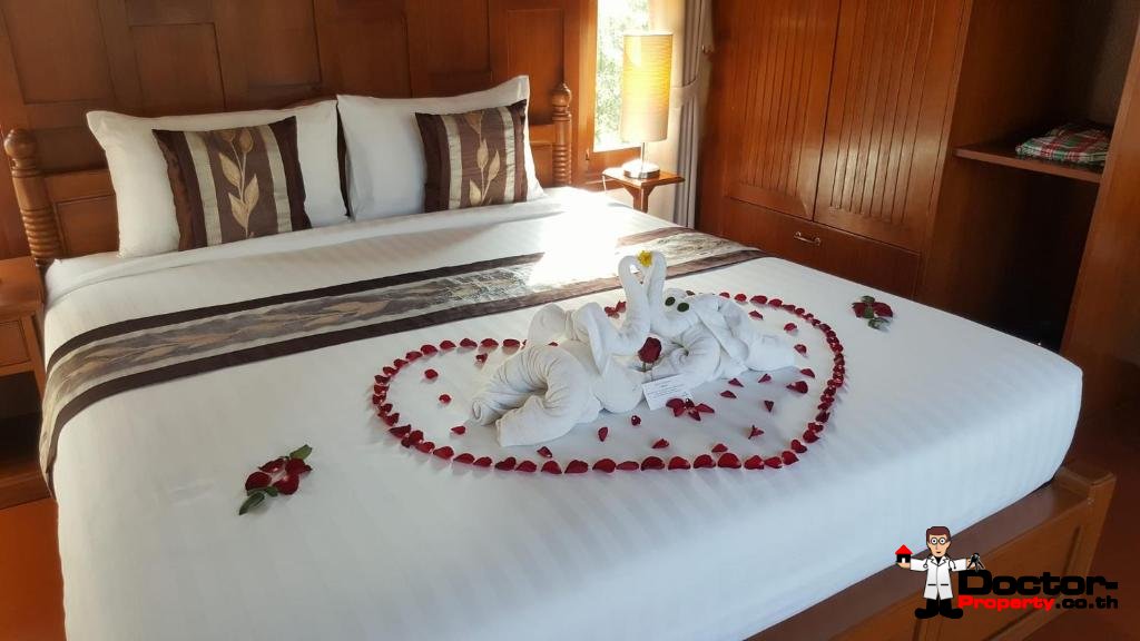 Thai Style Villa Resort – 9 Bedrooms – Plai Laem – Koh Samui – For Sale