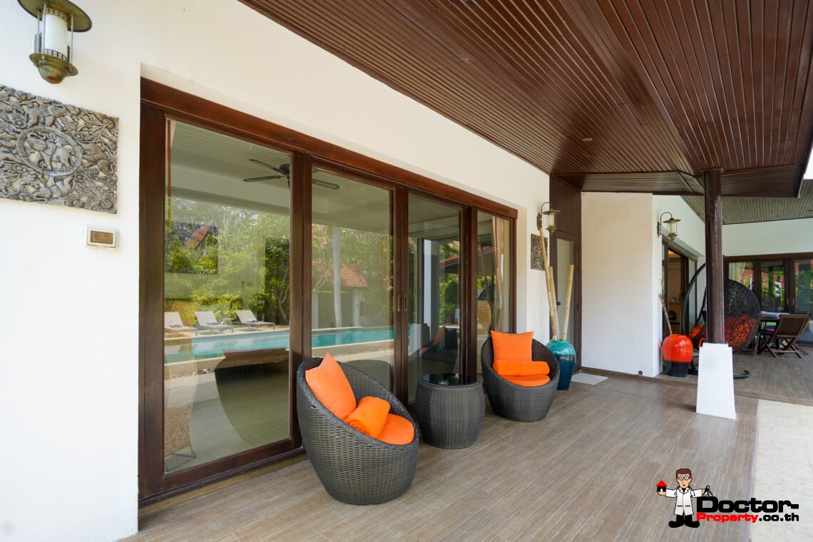 Traditional Style 4 Bedroom Villa, near Beach in Laem Set, Koh Samui – For Sale