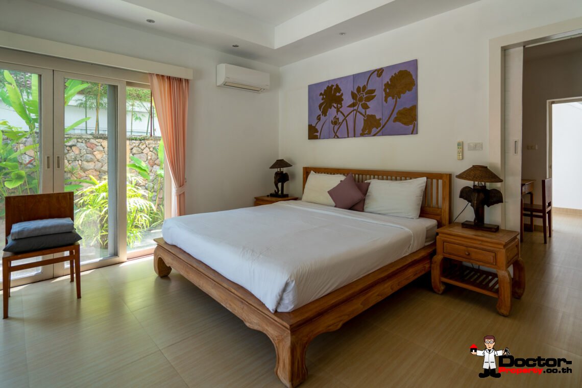 Traditional Style 4 Bedroom Villa, near Beach in Laem Set, Koh Samui – For Sale