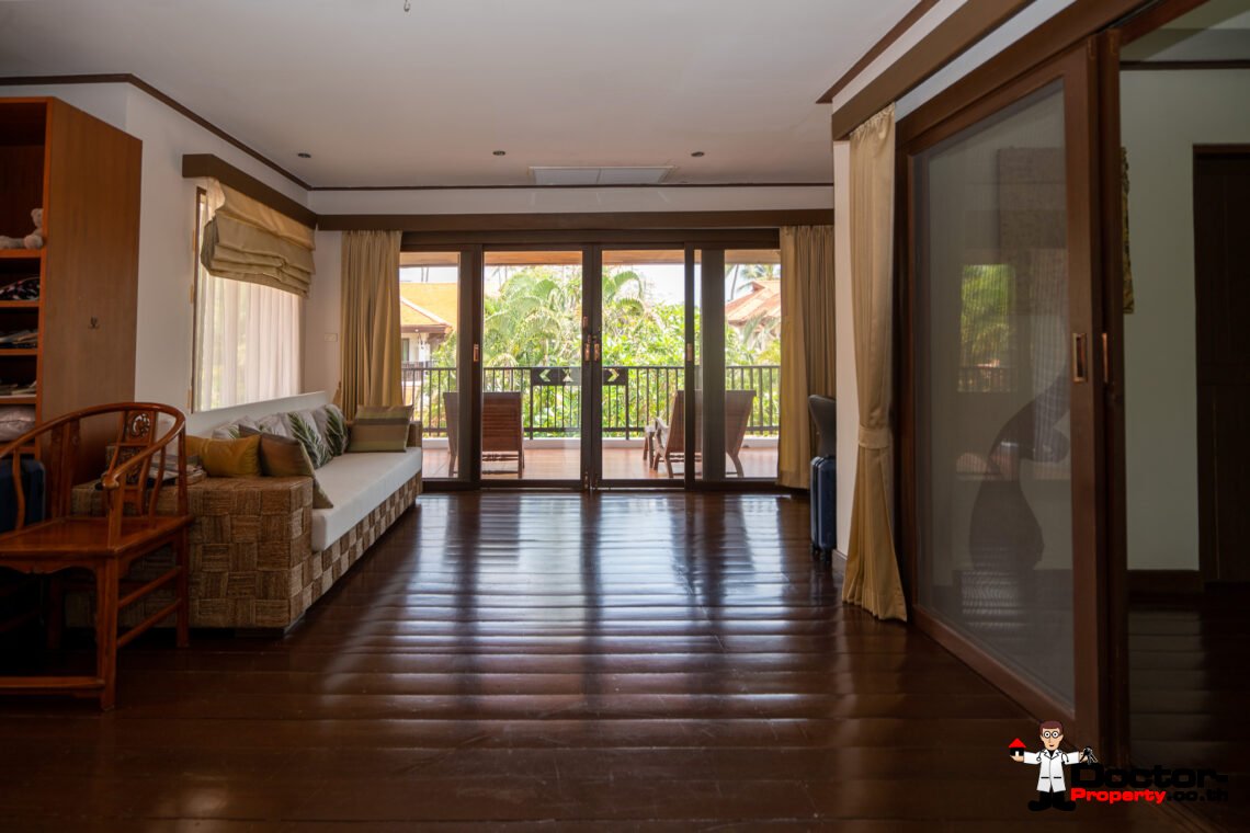 Traditional Style 4 Bedroom Villa, near Beach – Hua Thanon, Koh Samui – For Sale