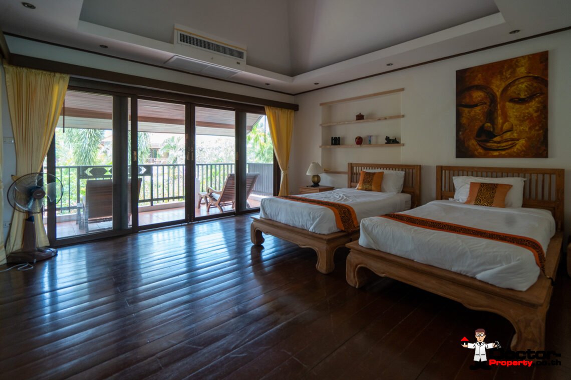 Traditional Style 4 Bedroom Villa, near Beach – Hua Thanon, Koh Samui – For Sale