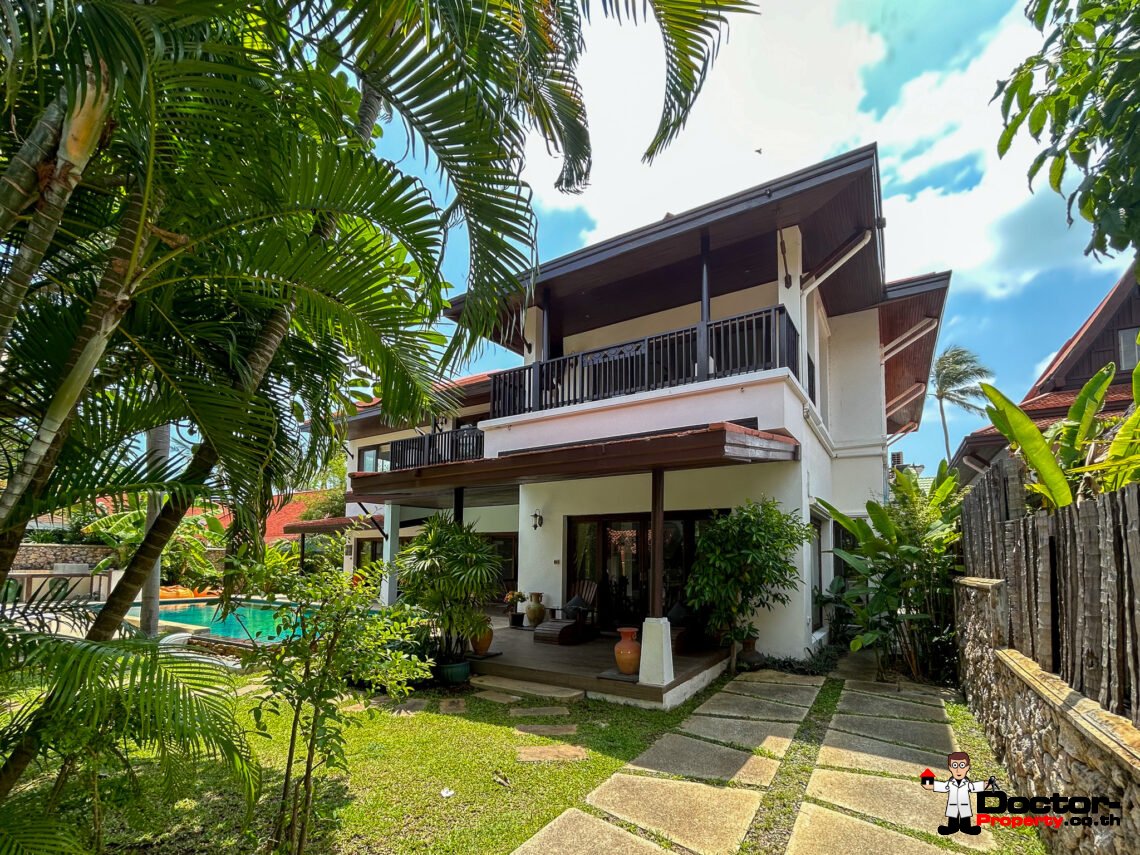 Traditional Style 4 Bedroom Villa, near Beach in Laem Set, Koh Samui – For Sale