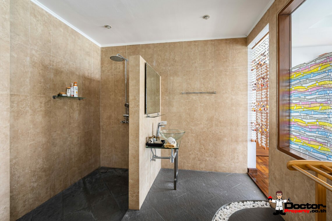 Elegant 3 – 4 Bedroom Coastal Villa in Plai Laem, Koh Samui – For Sale