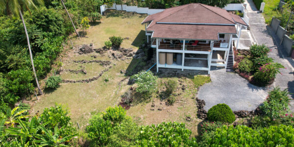 3 Bedroom Garden Villa in Lipa Noi, Koh Samui – For Sale