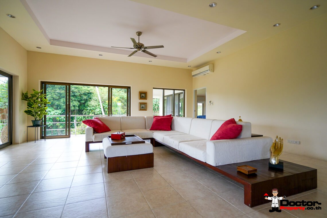 3 Bedroom Garden Villa in Lipa Noi, Koh Samui – For Sale