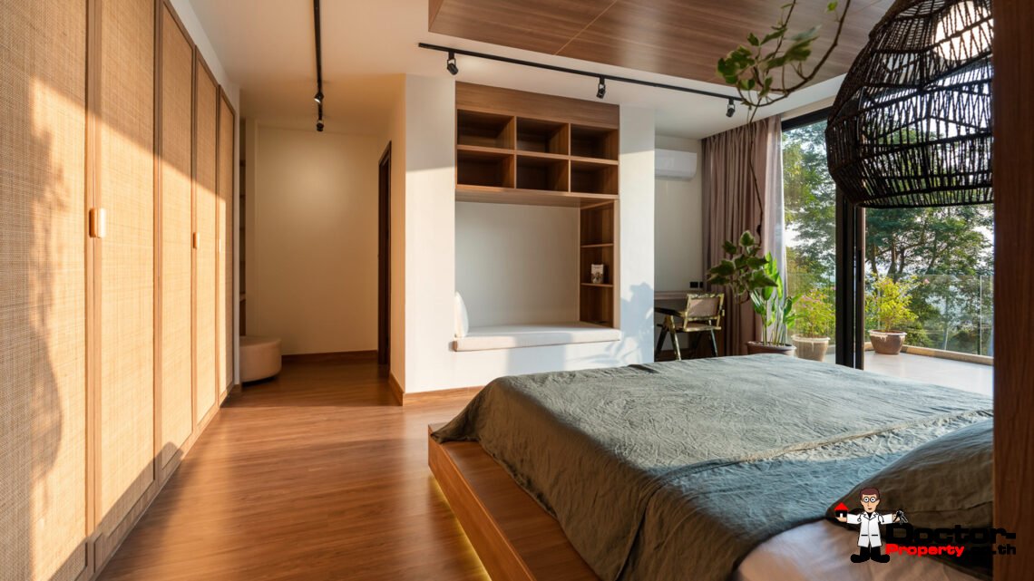 Luxurious 3 Bedroom Sea View Villa in Chaweng, Koh Samui – For Sale