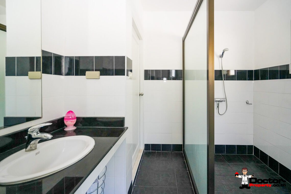 3 Bedroom Garden Villa in Taling Ngam, Koh Samui – For Sale