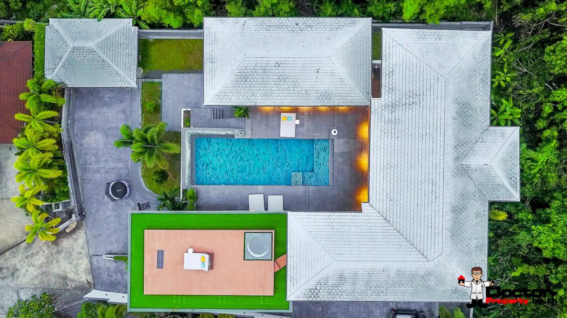 Stunning Luxury 4 Bedroom Seaviews Villa in Mae Nam Hills, Koh Samui – For Sale