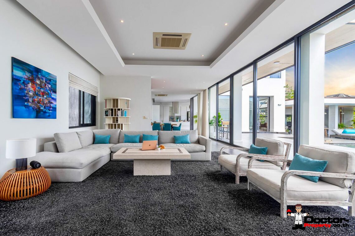 Stunning Luxury 4 Bedroom Seaviews Villa in Mae Nam Hills, Koh Samui – For Sale