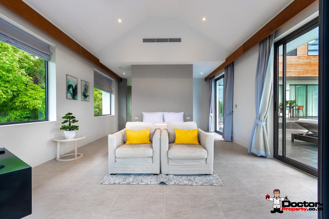 Stunning Luxury 4 Bedroom Seaviews Villa in Mae Nam Hills, Koh Samui – For Sale