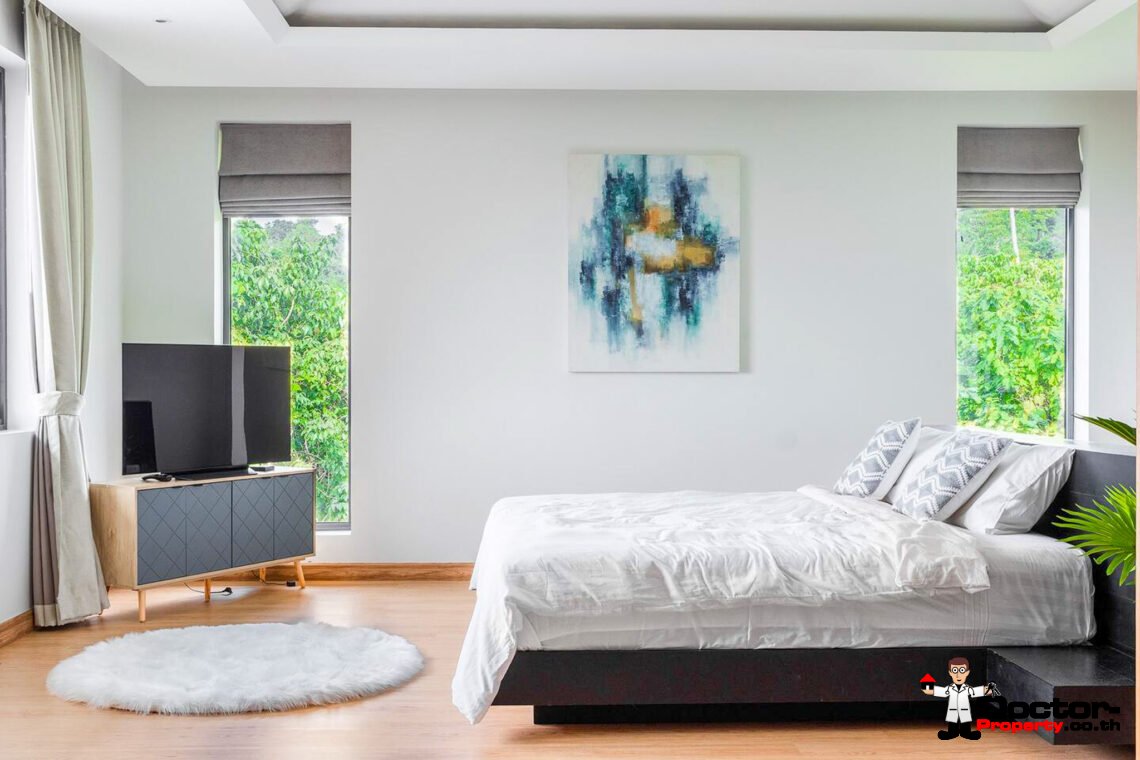 Stunning Luxury 4 Bedroom Seaviews Villa in Mae Nam Hills, Koh Samui – For Sale