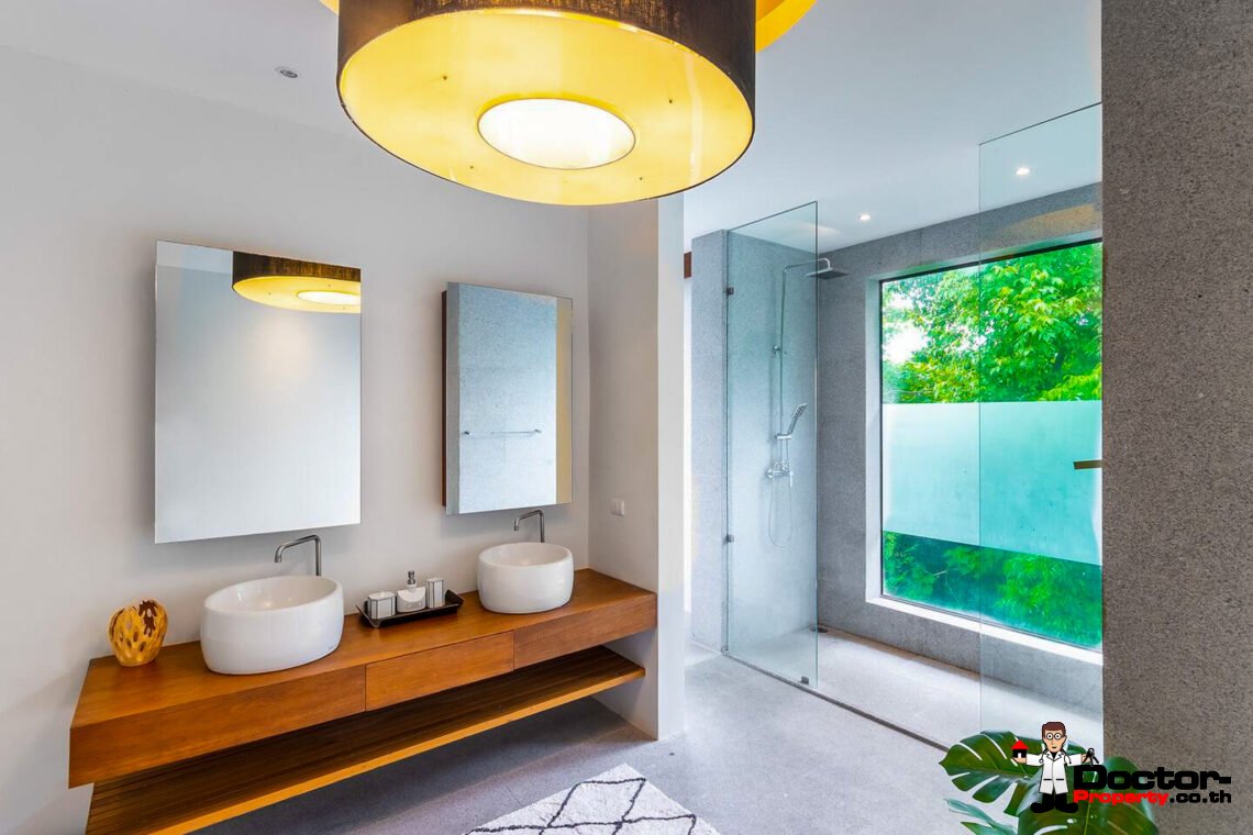 Stunning Luxury 4 Bedroom Seaviews Villa in Mae Nam Hills, Koh Samui – For Sale