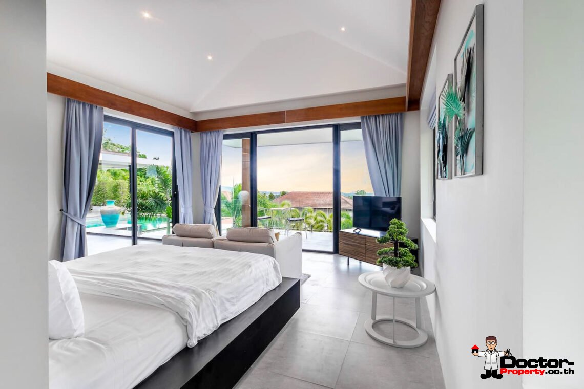 Stunning Luxury 4 Bedroom Seaviews Villa in Mae Nam Hills, Koh Samui – For Sale