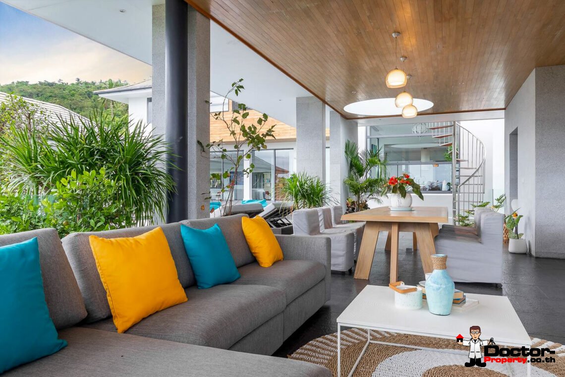 Stunning Luxury 4 Bedroom Seaviews Villa in Mae Nam Hills, Koh Samui – For Sale