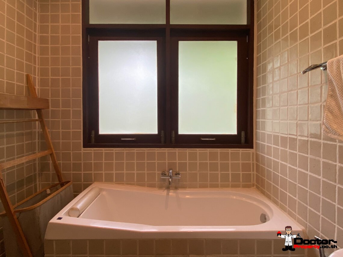 3 Bedroom Pool Villa – Chaweng, Koh Samui – For Sale