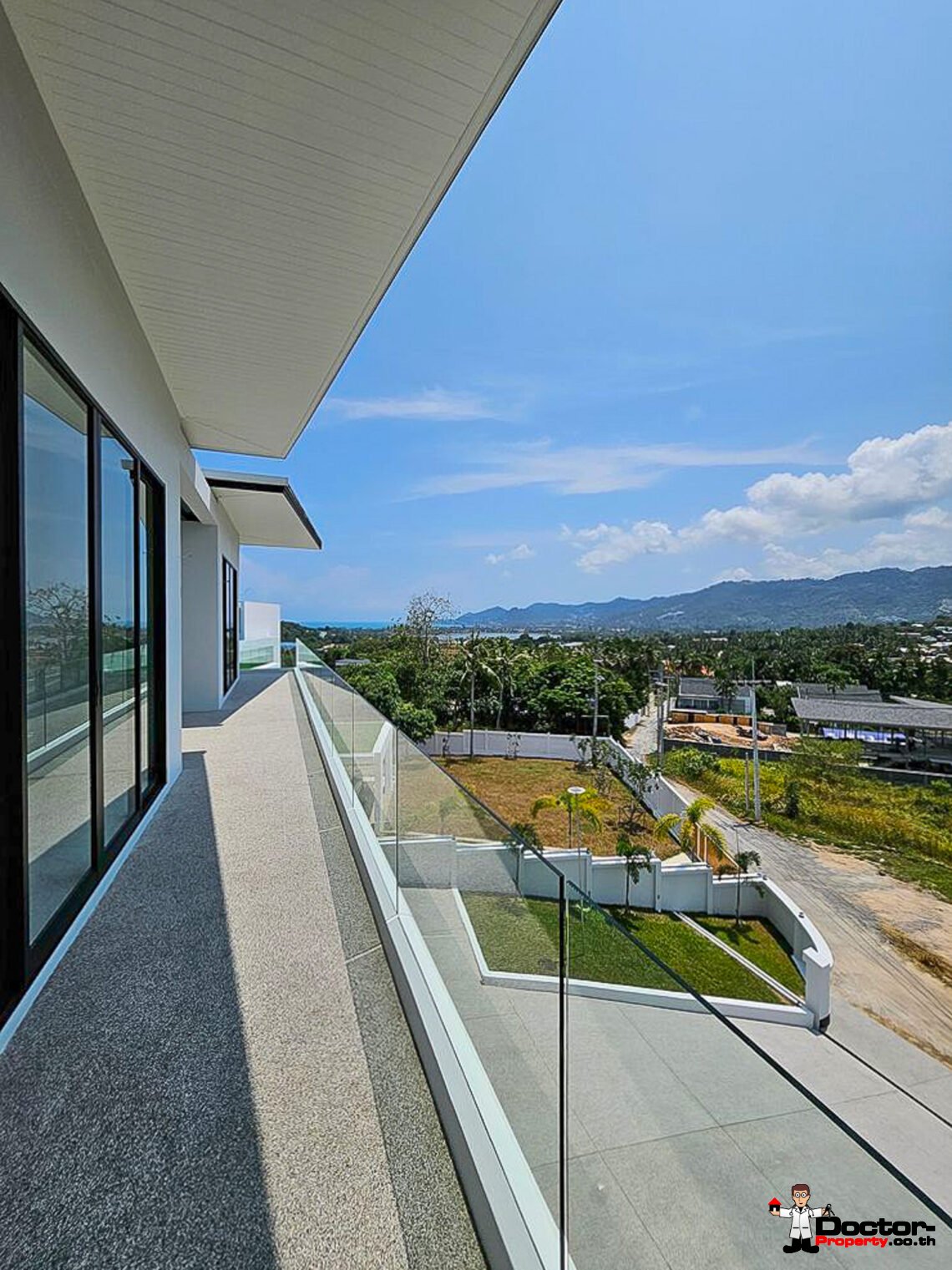 Luxurious 5 Bedroom with Stunning Sea View in Bophut, Koh Samui – For Sale