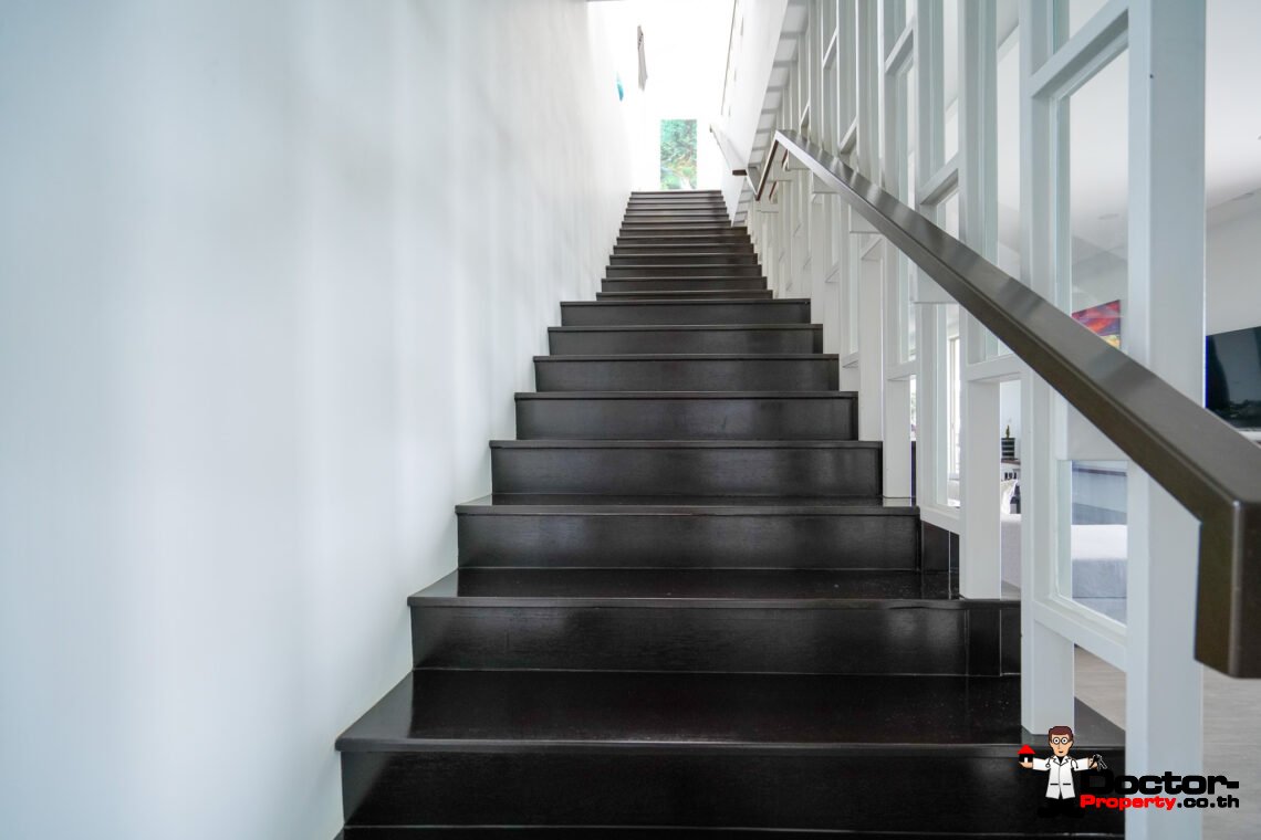 New Luxury 5 Bedroom with Sea View Villa in Bo Phut, Koh Samui – For Sale