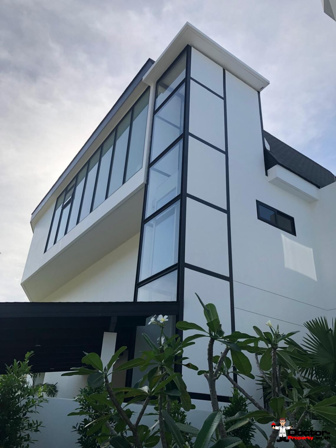 New 5 Bedroom Sea View Villa in Bo Phut, Koh Samui – For Sale