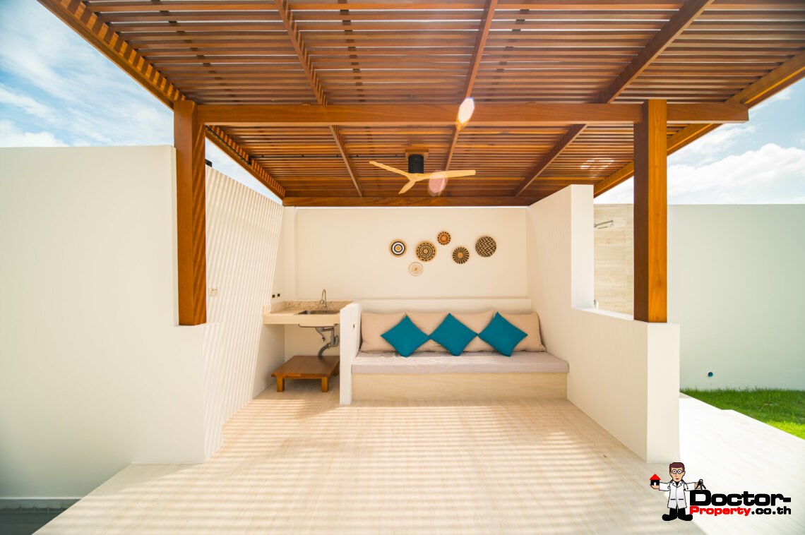 Exquisite 3 Bedroom Balinese Villa Just Moments from Bangrak Beach