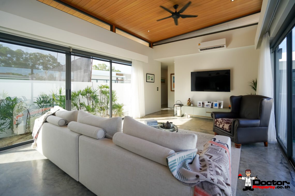 New 3 Bedroom Pool Villa in Bang Rak, Koh Samui – For Sale