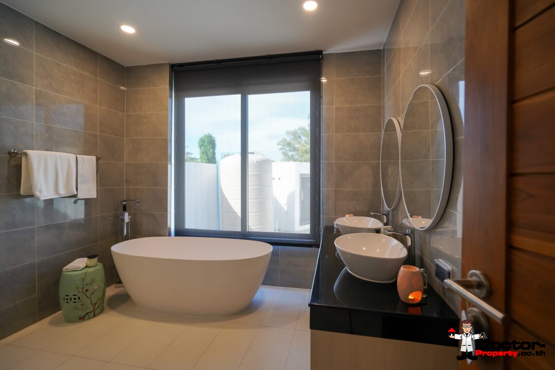 New 3 Bedroom Pool Villa in Bang Rak, Koh Samui – For Sale