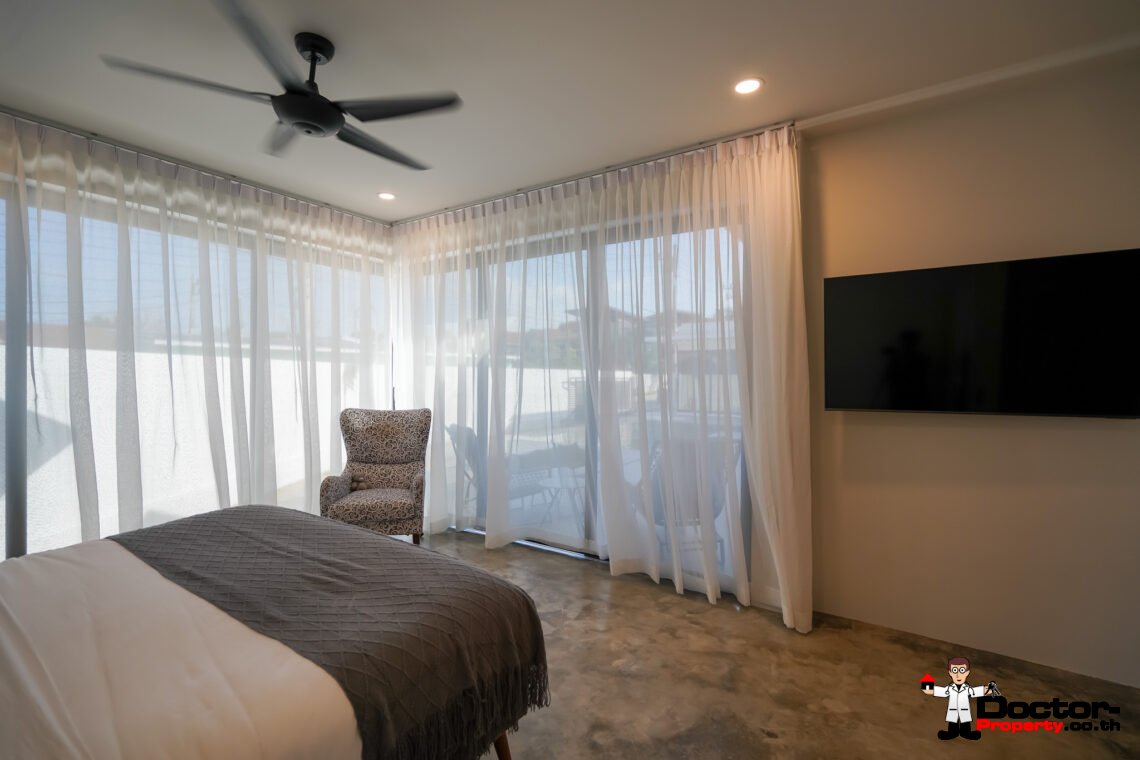 New 3 Bedroom Pool Villa in Bang Rak, Koh Samui – For Sale
