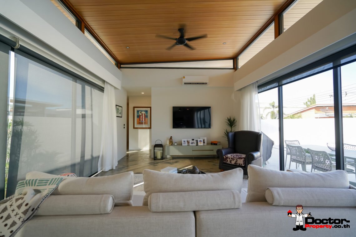 New 3 Bedroom Pool Villa in Bang Rak, Koh Samui – For Sale