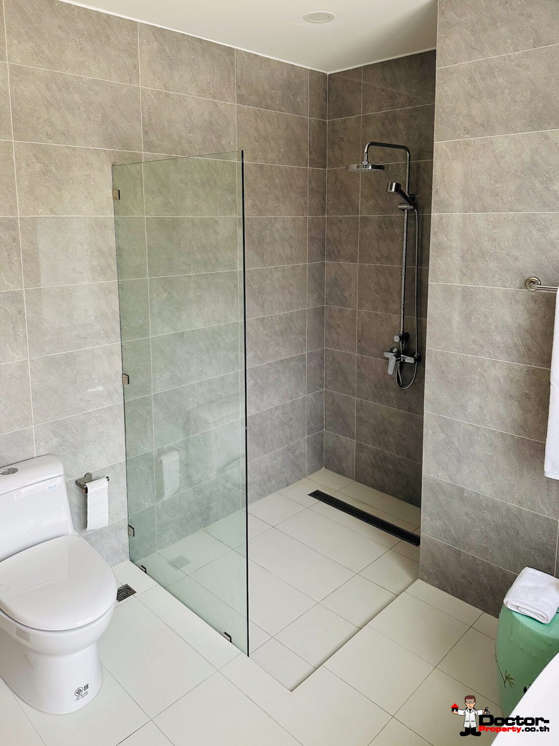 New 3 Bedroom Pool Villa –  Bang Rak, Koh Samui – For Sale