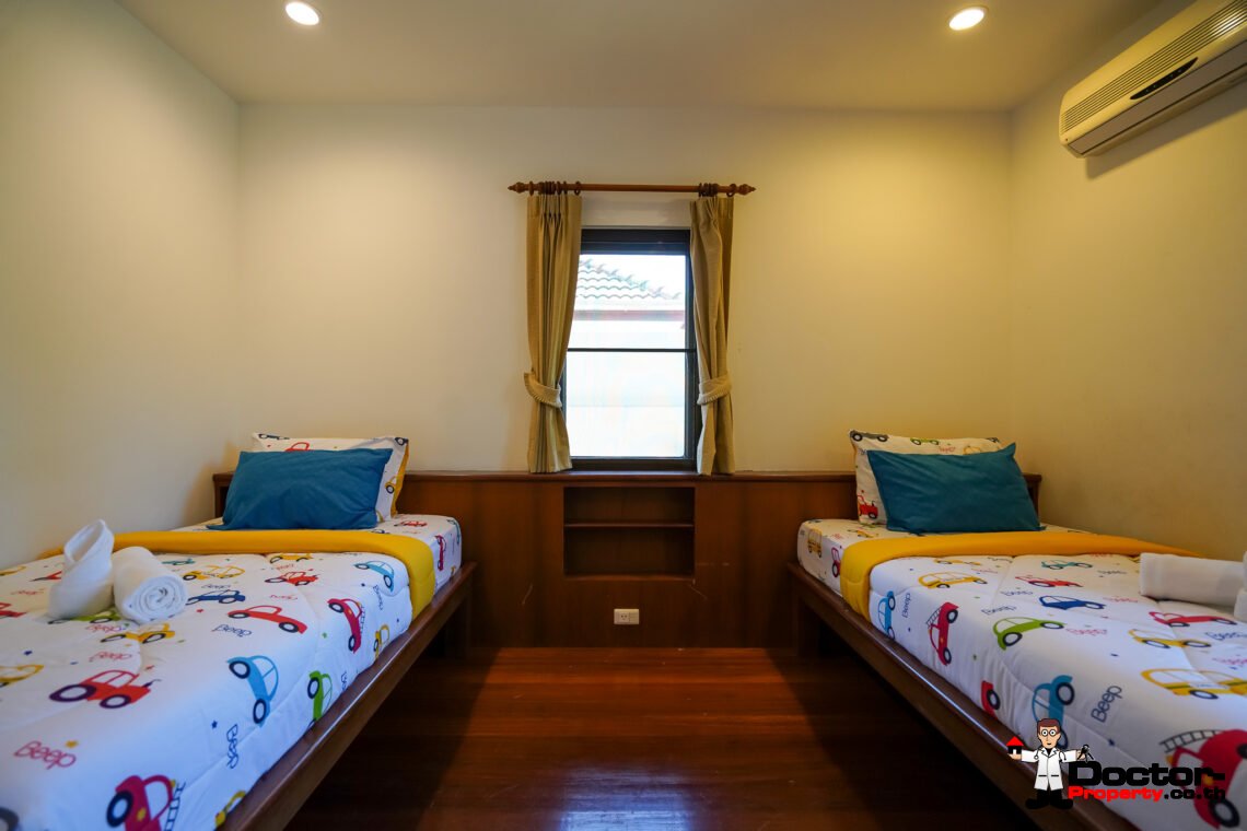 3 Bedroom House with Pool in Quiet Neighbourhood, Nathon, Koh Samui – For Sale