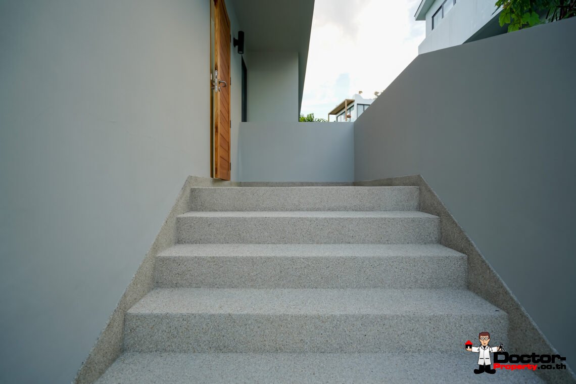 4 Bedroom Pool Villa with seaview for sale