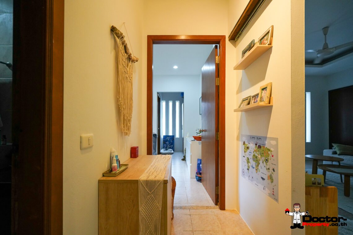 3 Bedroom Villa with Spacious Garden in Mae Nam, Koh Samui – For Sale