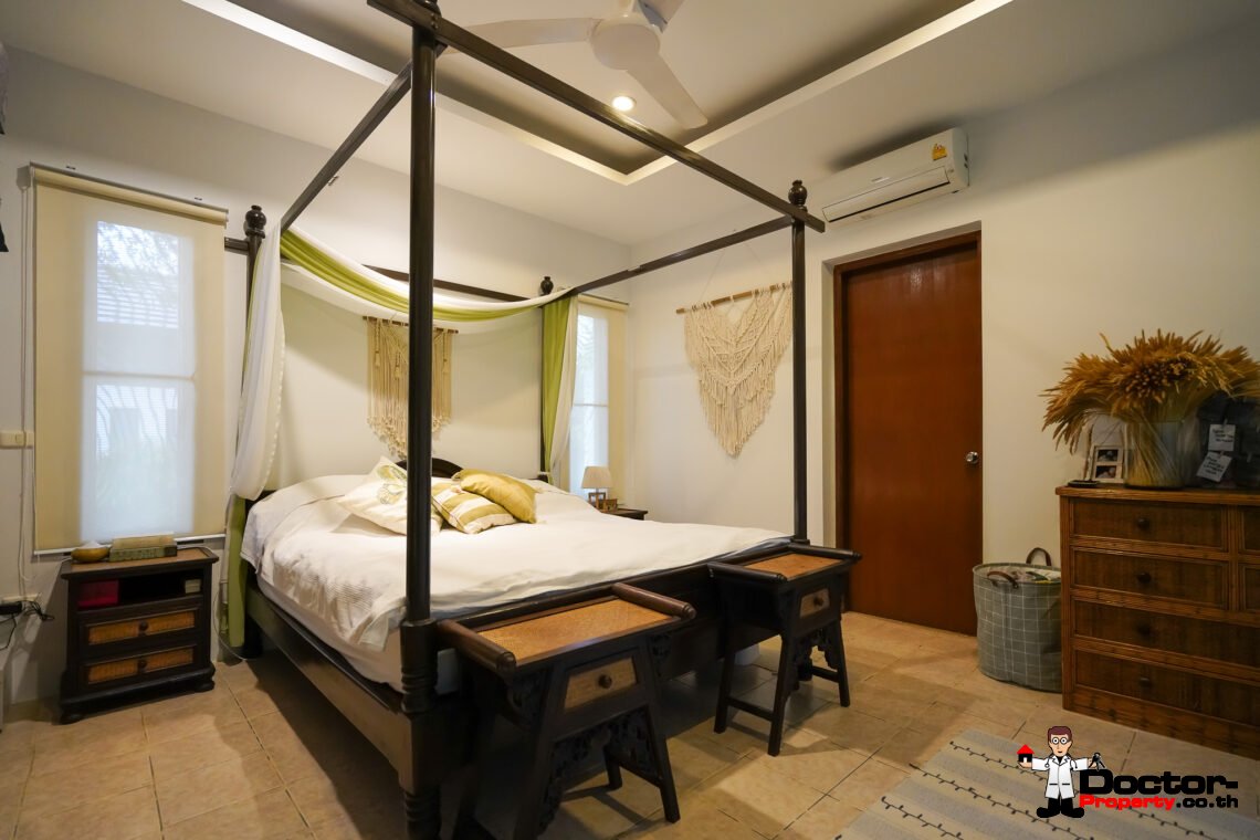 3 Bedroom Villa with Spacious Garden in Mae Nam, Koh Samui – For Sale