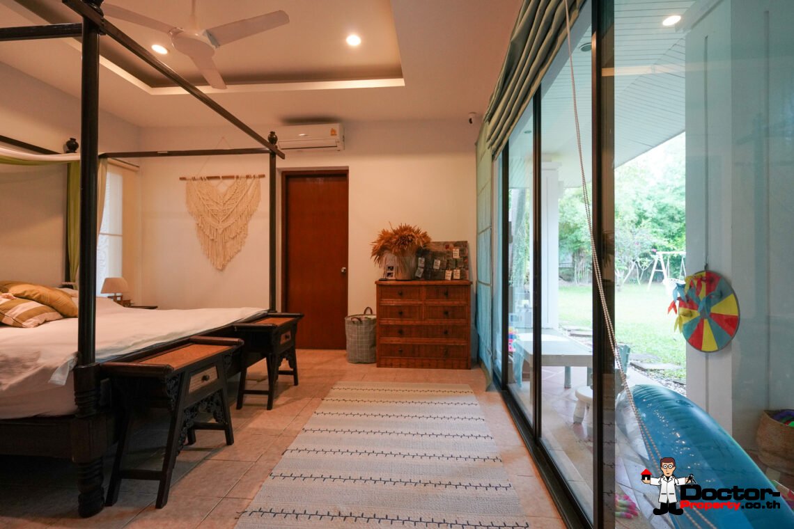 3 Bedroom Villa with Spacious Garden in Mae Nam, Koh Samui – For Sale