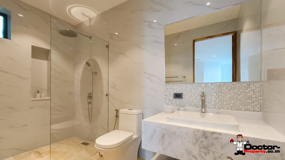 4 Bedroom Pool Villa with seaview for sale