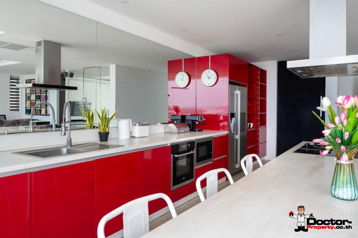 3 Bedroom Villa with Sea View in Chaweng Noi, Koh Samui – For Sale