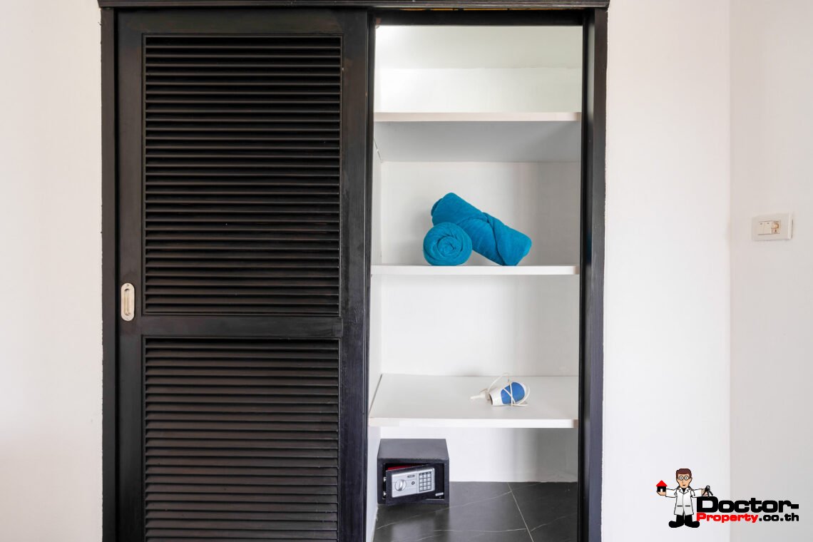 3 Bedroom Pool Villa with Spacious Garden in Choeng Mon – For Sale