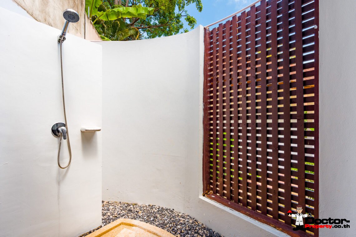 3 Bedroom Pool Villa with Spacious Garden in Choeng Mon – For Sale