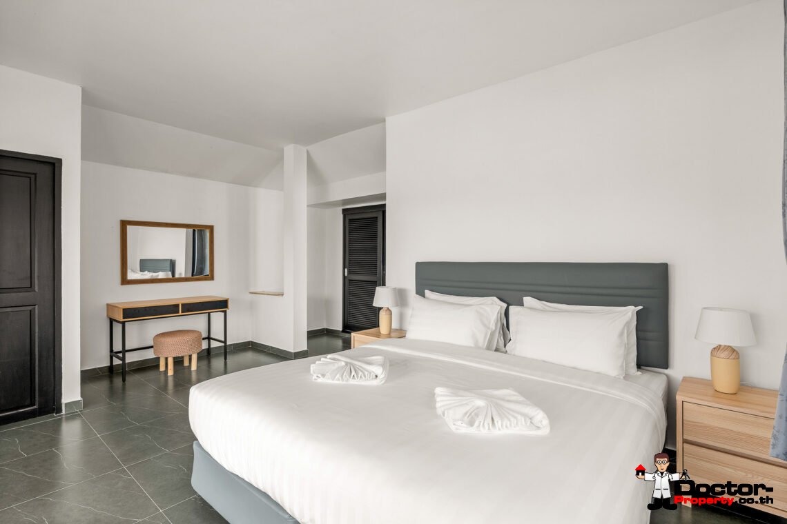 3 Bedroom Pool Villa with Spacious Garden in Choeng Mon – For Sale