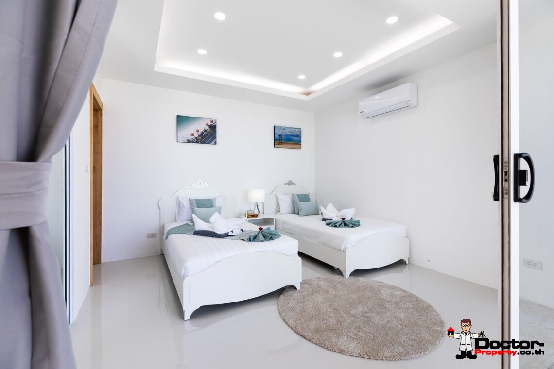 4 Bedroom Pool Villa with Sea View, Chaweng Noi, Koh Samui – For Sale