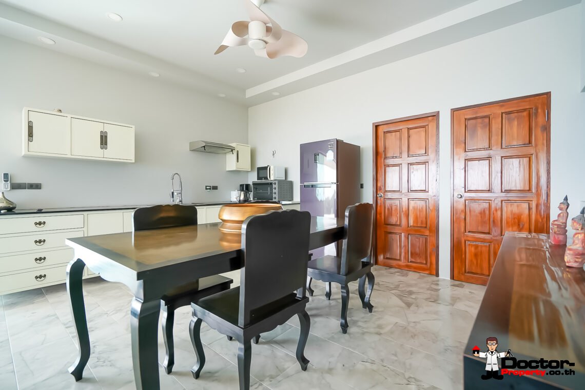 3 Bedroom Seaview Villa with Easy Access – Chaweng Noi, Koh Samui – For Sale