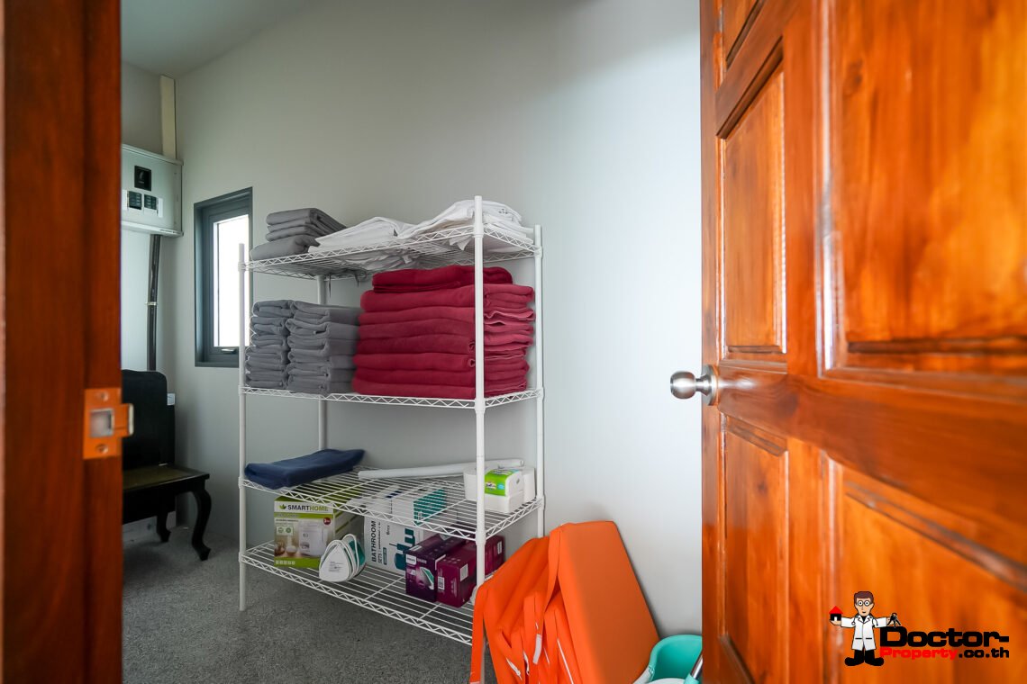 3 Bedroom Seaview Villa with Easy Access – Chaweng Noi, Koh Samui – For Sale