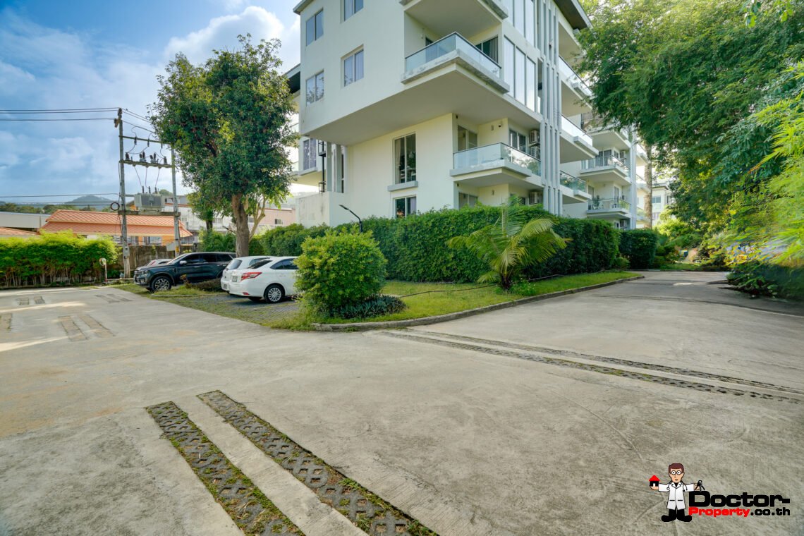 2 Bedroom Condominium – Chaweng, Koh Samui – For Sale