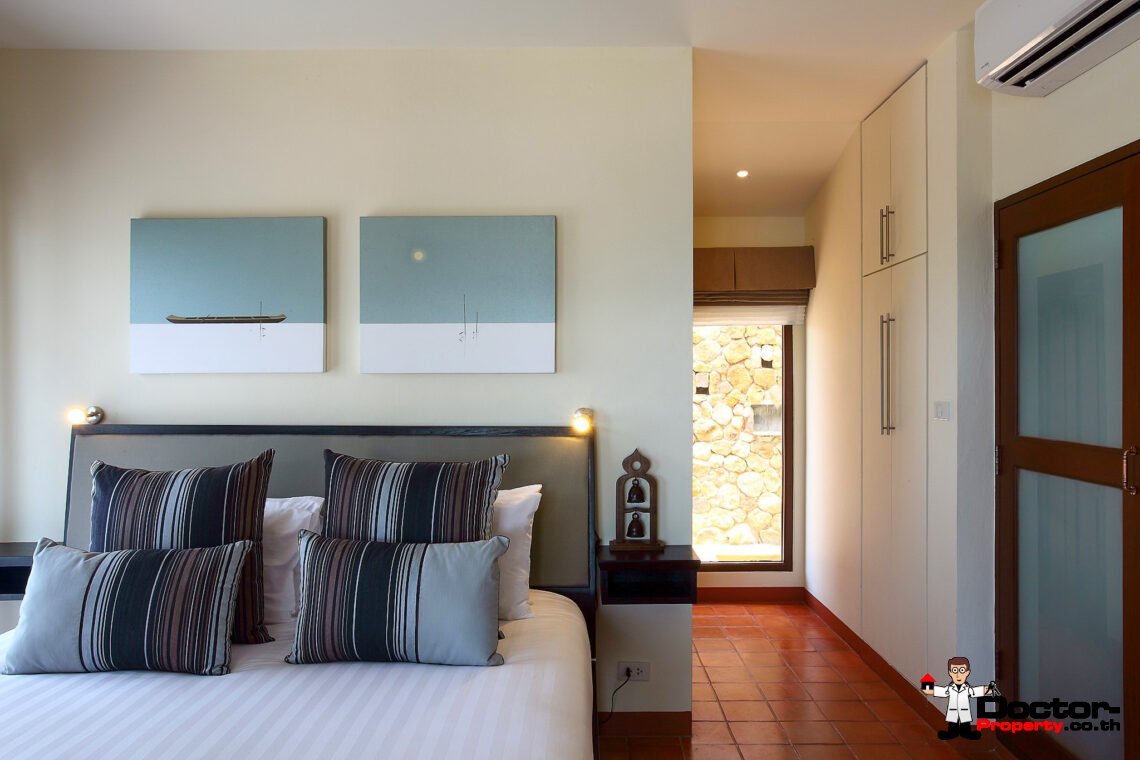 Luxurious 5 Bedroom Villa with Stunning Sea View in Cheong Mon, Koh Samui – For Sale