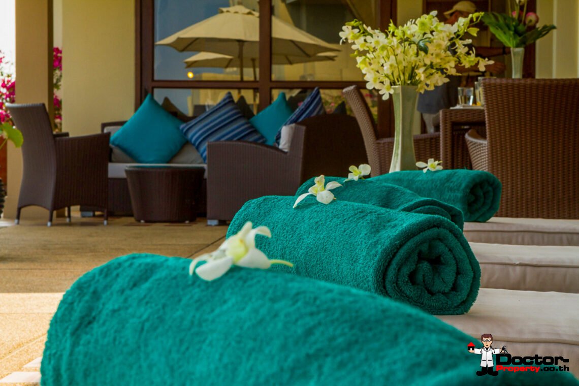 Luxurious 5 Bedroom Villa with Stunning Sea View in Cheong Mon, Koh Samui – For Sale