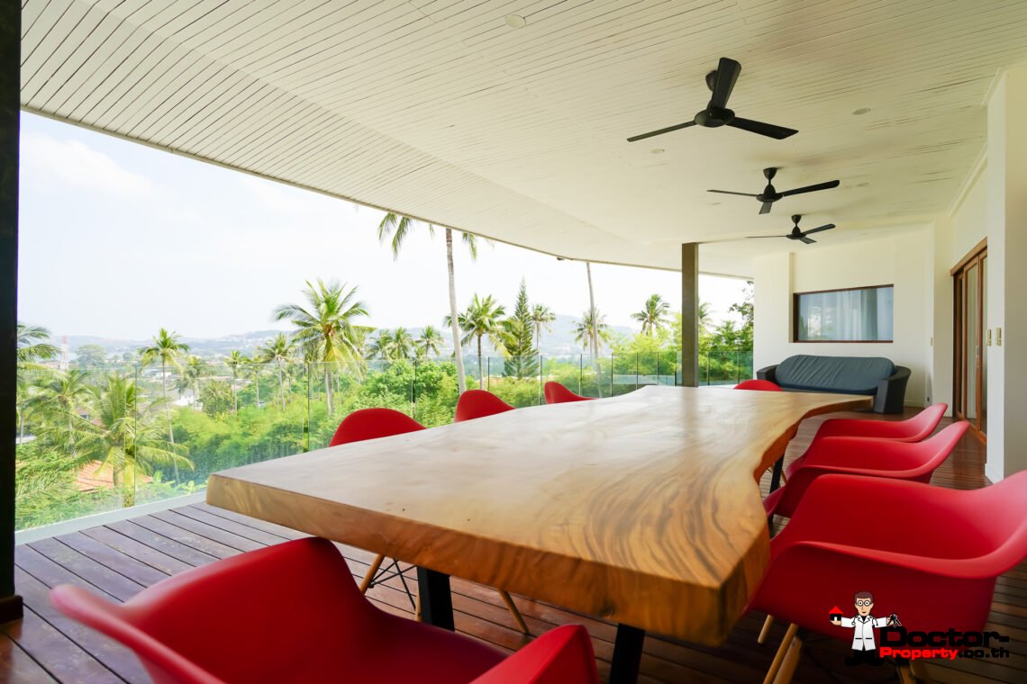 6 Bedroom Sea View Villa with Spacious Garden in Bang Rak, Koh Samui – For Sale