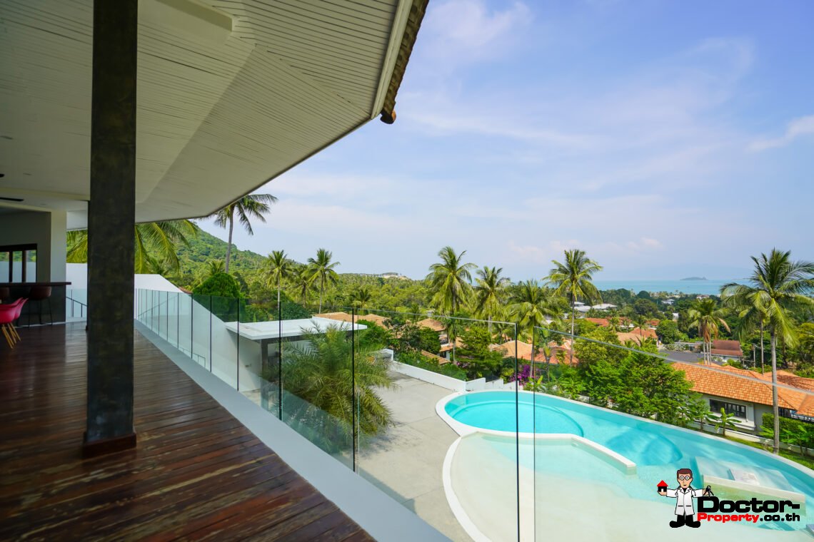 6 Bedroom Sea View Villa with Spacious Garden in Bang Rak, Koh Samui – For Sale