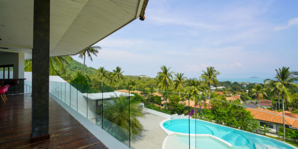 6 Bedroom Sea View Villa with Spacious Garden in Bang Rak, Koh Samui – For Sale