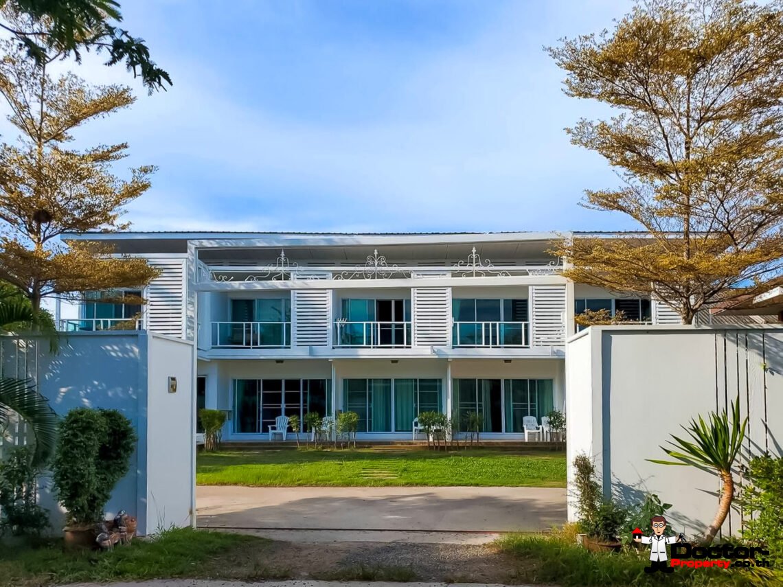 10 Rooms Residence with Private Area in Chaweng, Koh Samui – For Sale