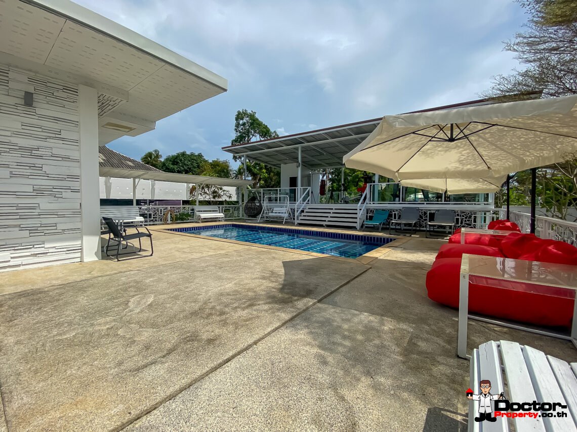 10 Rooms Residence with Private Area in Chaweng, Koh Samui – For Sale